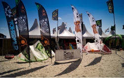 Hallo bei kite surfen mit https://surf-tarifa.com